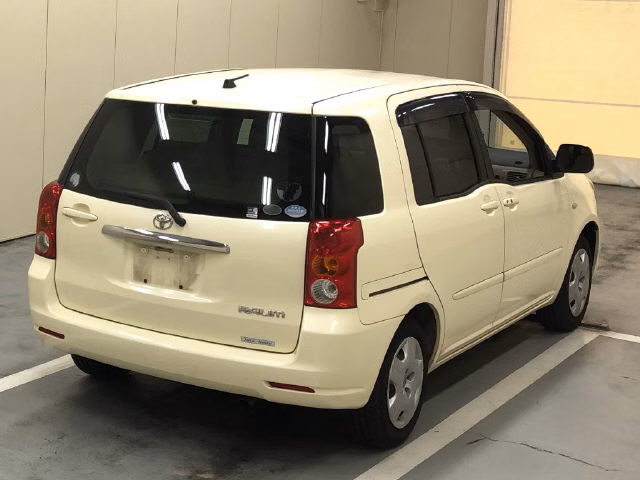 TOYOTA RAUM