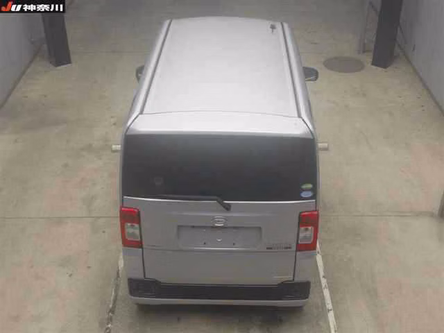 DAIHATSU HIJET CADDIE
