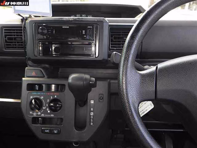 DAIHATSU HIJET CADDIE
