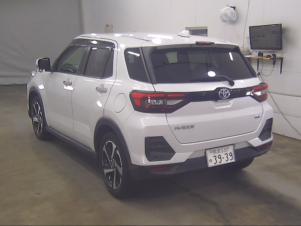 TOYOTA RAIZE