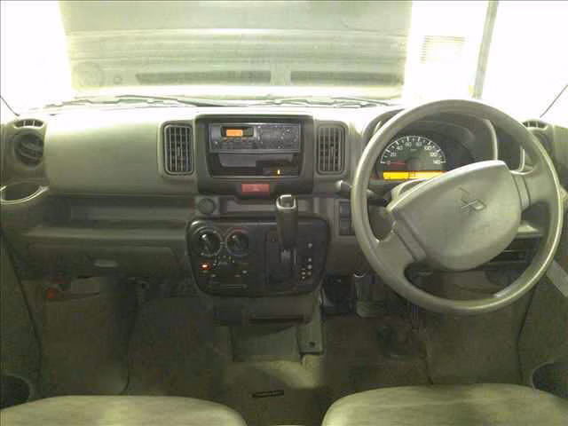 MITSUBISHI MINICAB