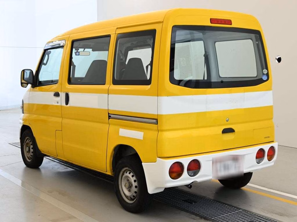 MITSUBISHI MINICAB