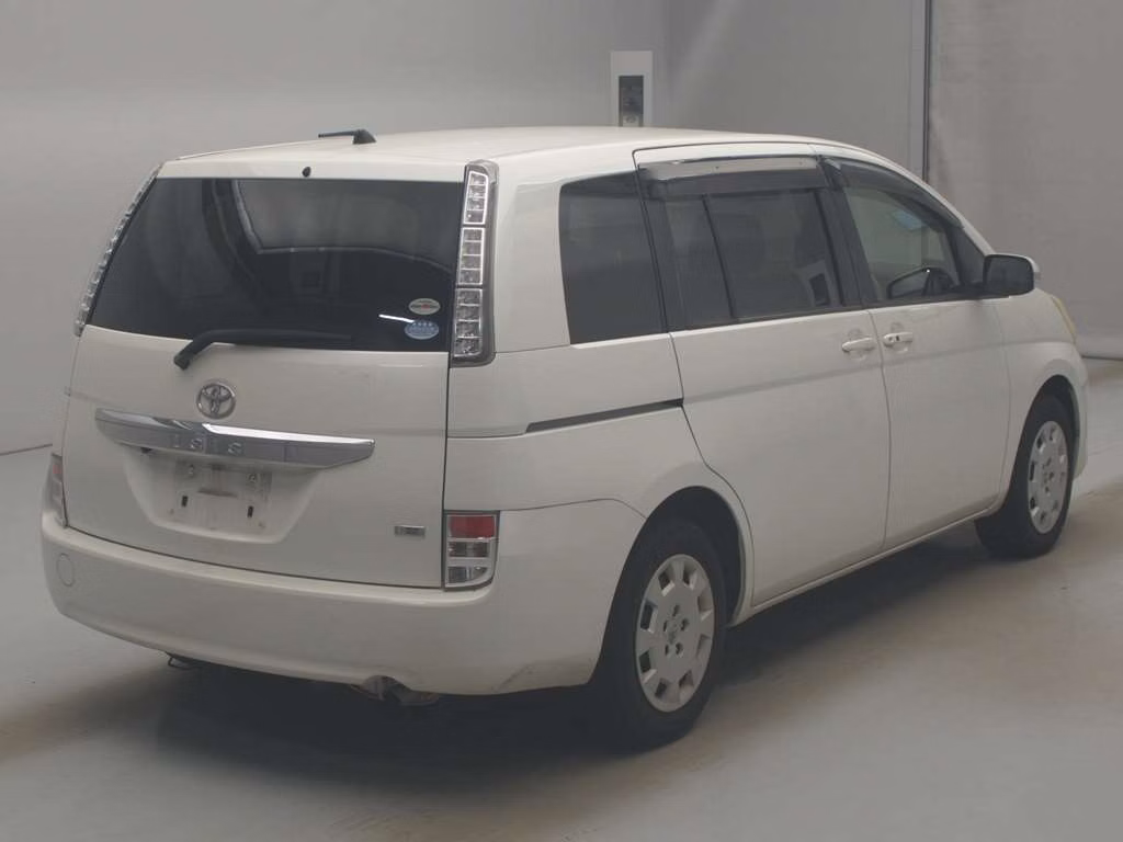TOYOTA ISIS