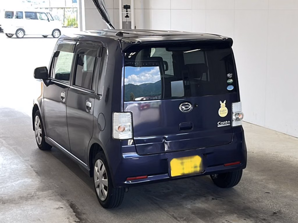 DAIHATSU MOVE CONTE