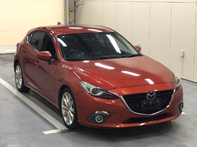 MAZDA AXELA