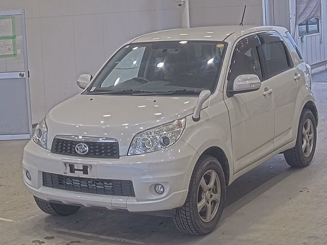 DAIHATSU BE-GO