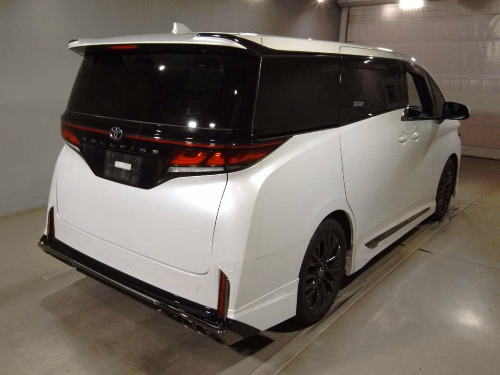 TOYOTA VELLFIRE