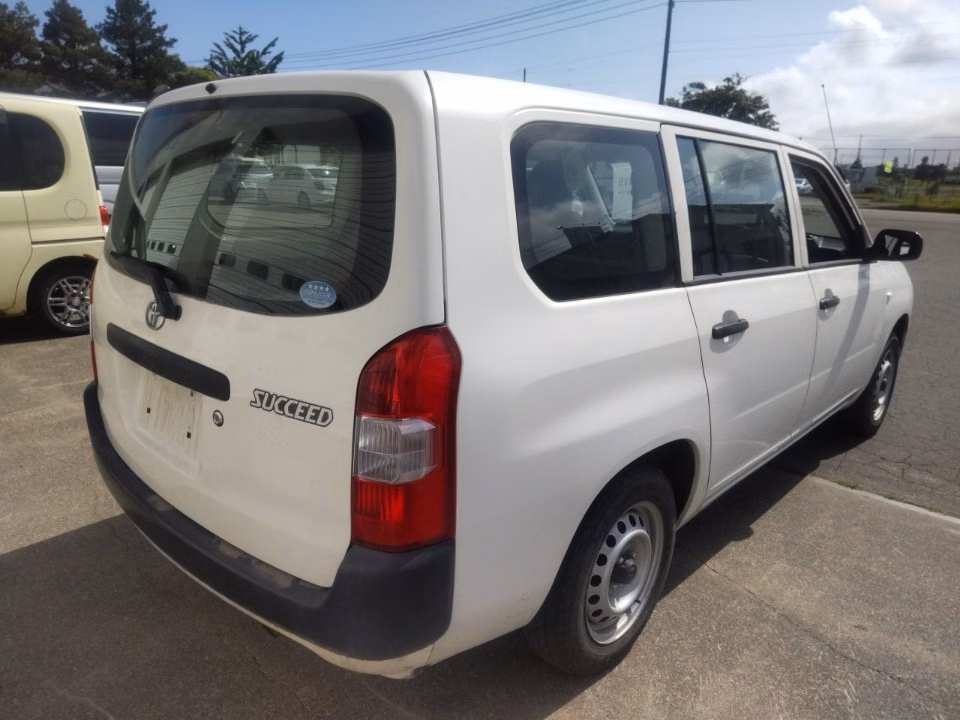 TOYOTA PROBOX
