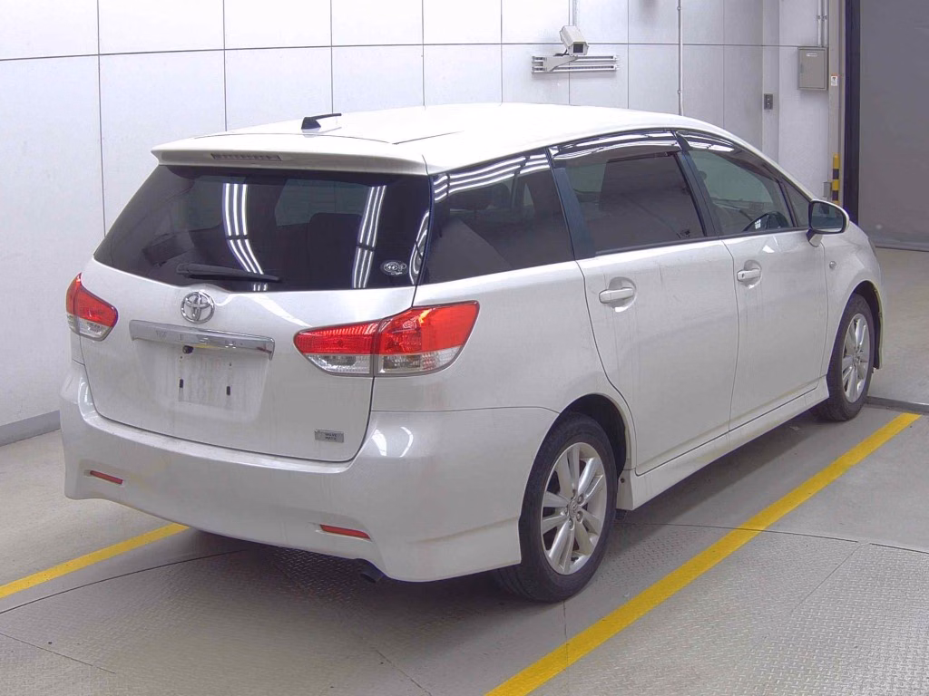 TOYOTA WISH