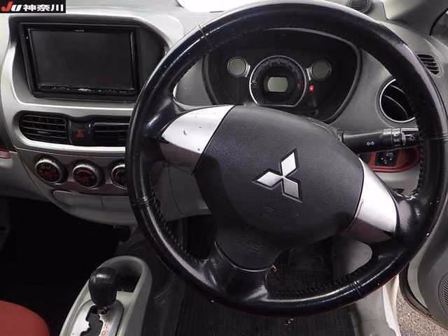 MITSUBISHI I