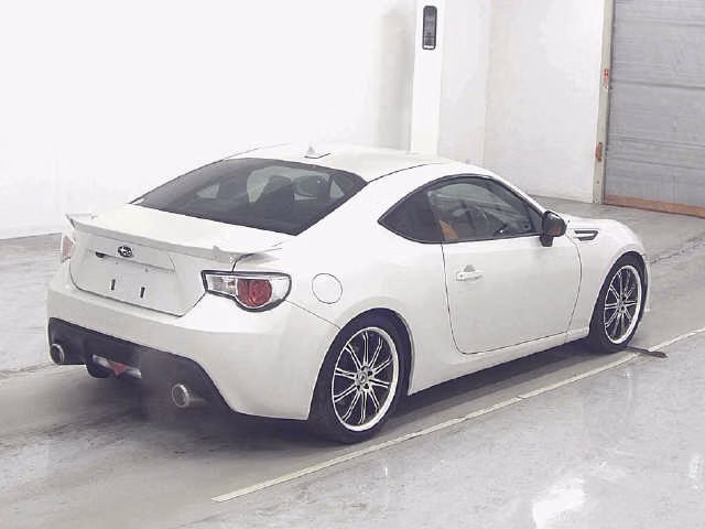 SUBARU BRZ
