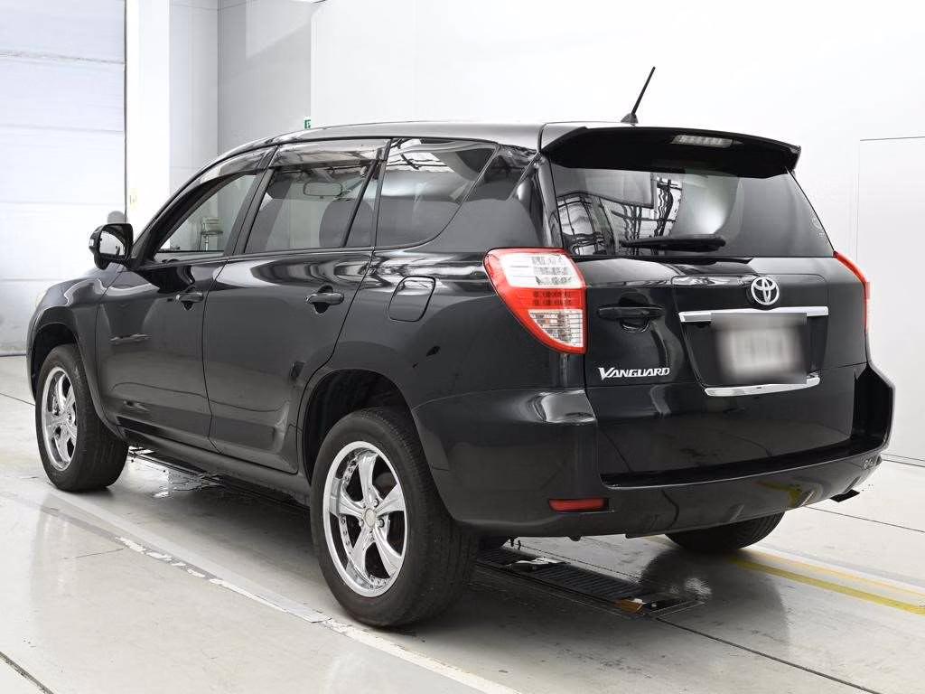 TOYOTA VANGUARD