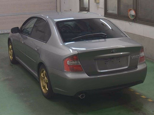 SUBARU LEGACY B4