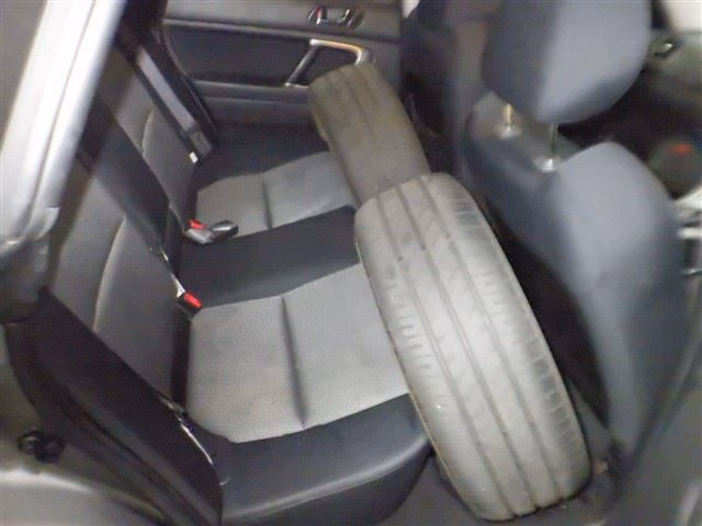 SUBARU LEGACY B4