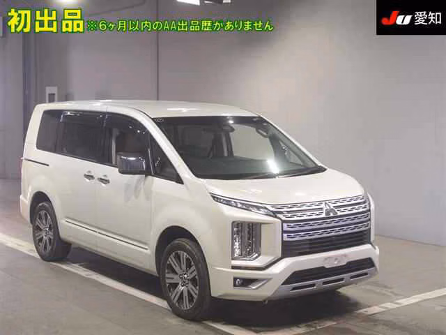 MITSUBISHI DELICA D:5