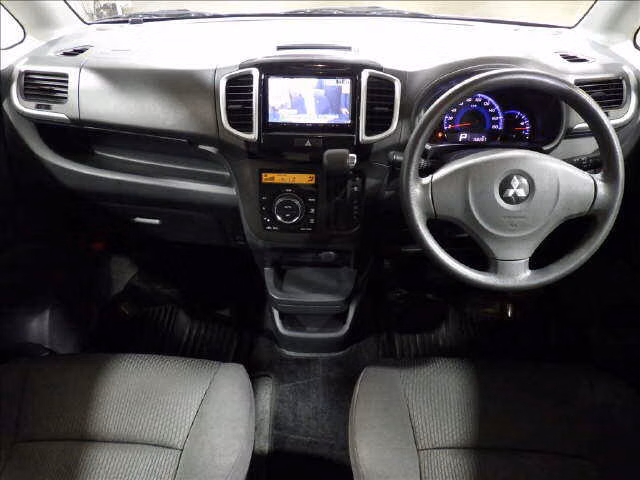 MITSUBISHI DELICA D:2