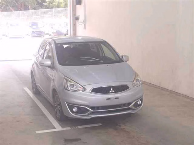 MITSUBISHI MIRAGE