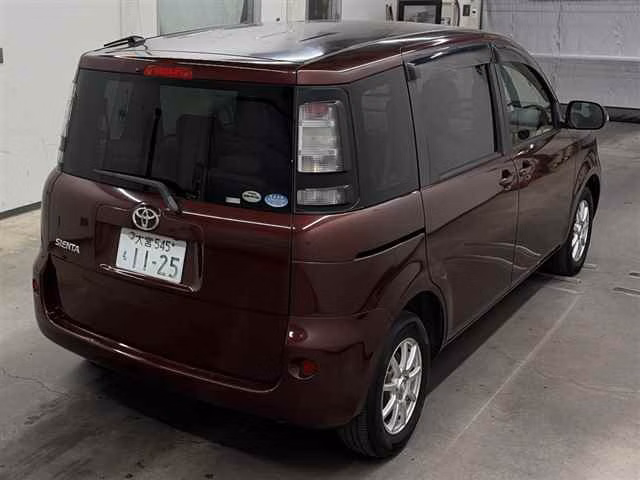 TOYOTA SIENTA