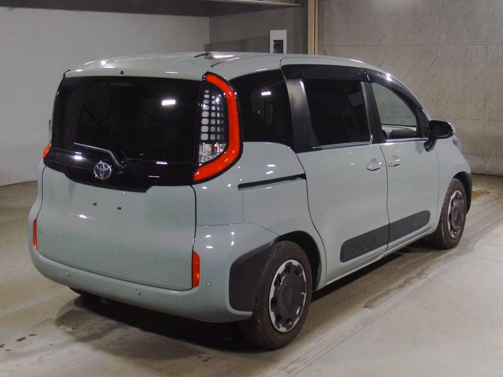 TOYOTA SIENTA