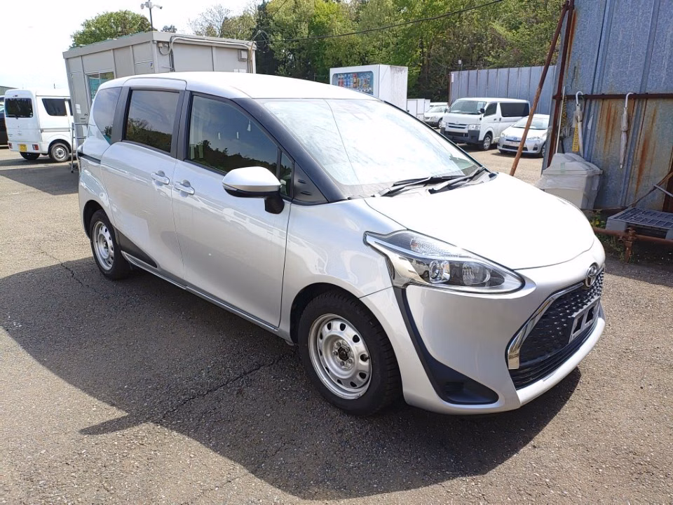 TOYOTA SIENTA