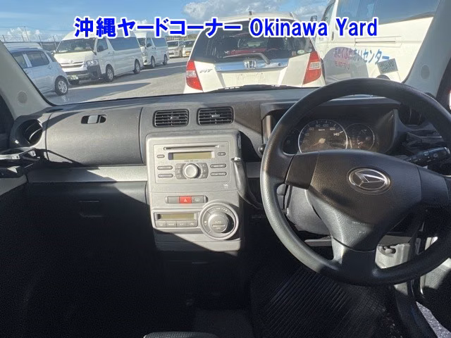 DAIHATSU MOVE CONTE