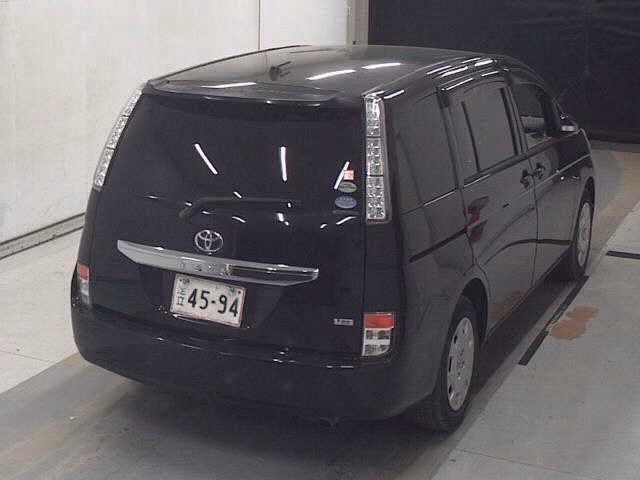 TOYOTA ISIS