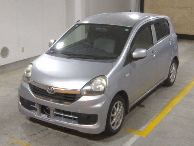 TOYOTA PIXIS EPOCH