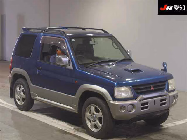 MITSUBISHI PAJERO MINI