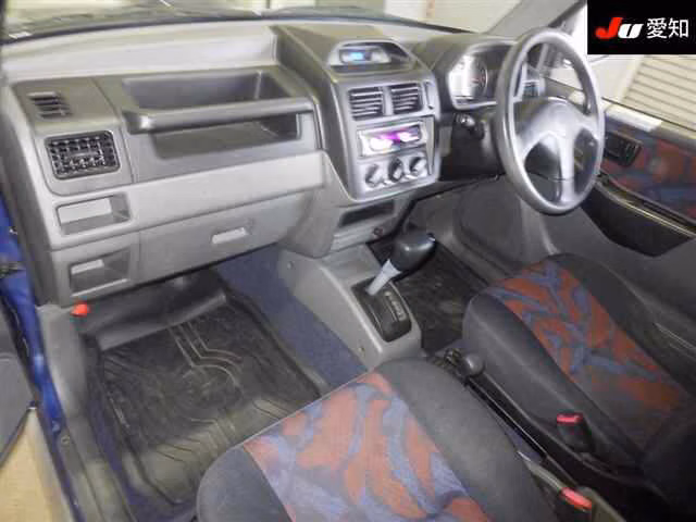 MITSUBISHI PAJERO MINI