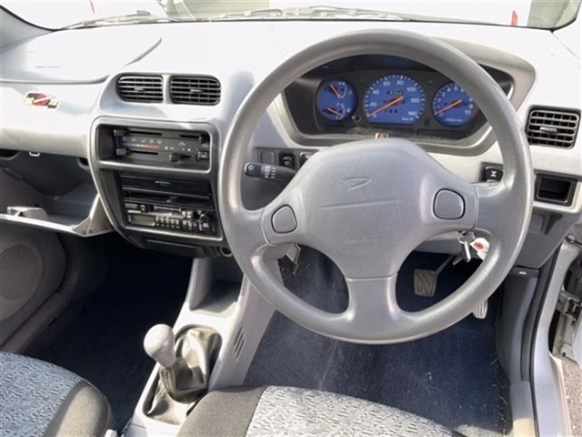 DAIHATSU TERIOS KID