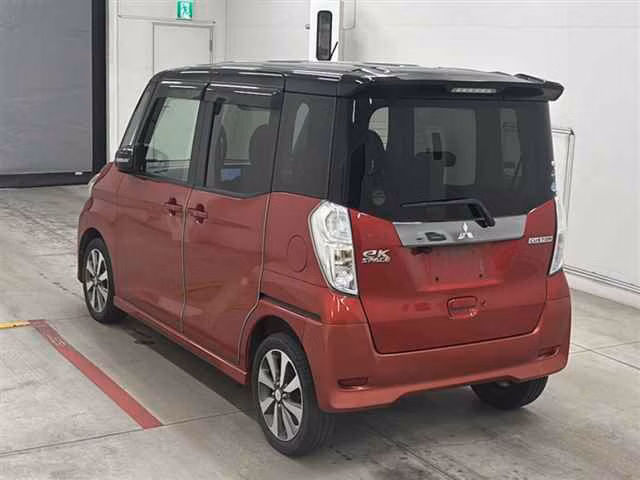 MITSUBISHI EK SPACE
