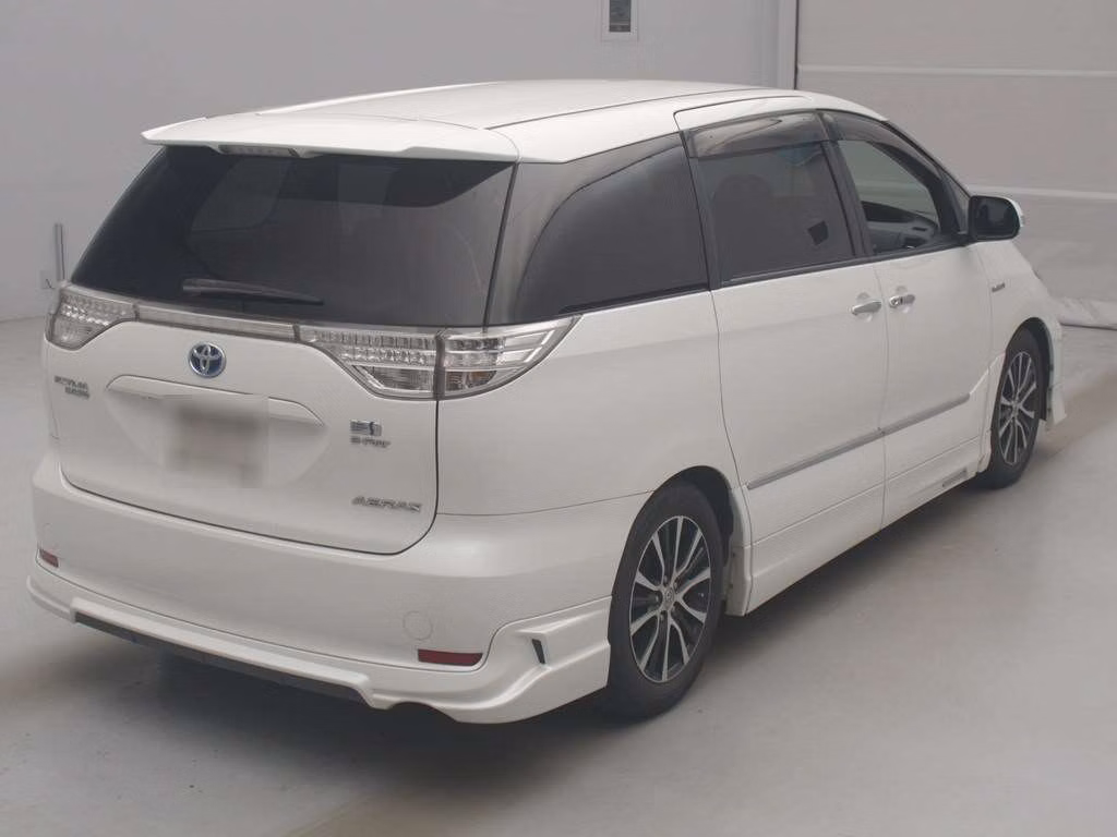 TOYOTA ESTIMA
