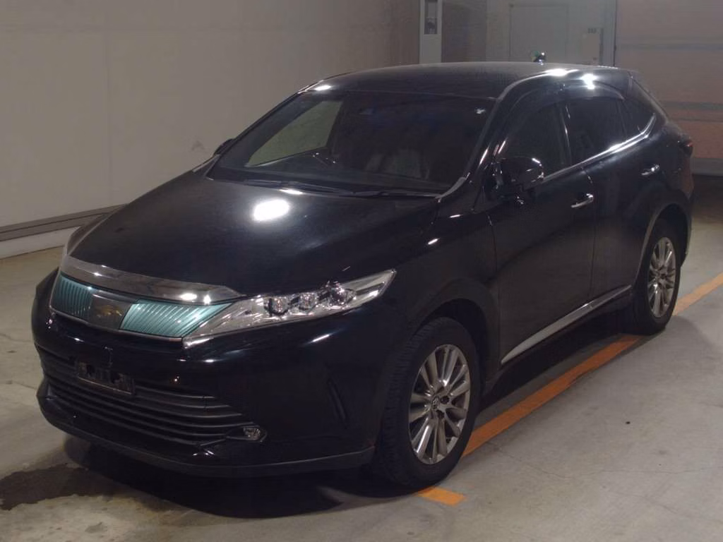 TOYOTA HARRIER