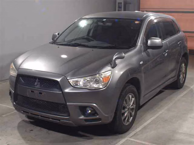 MITSUBISHI RVR