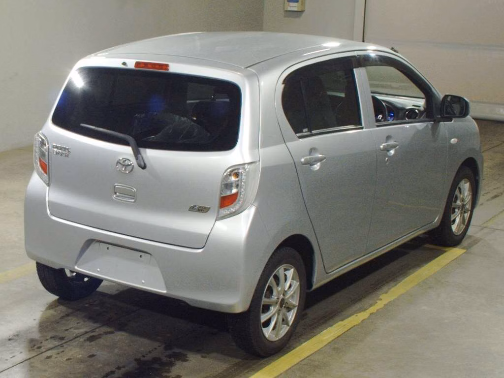 TOYOTA PIXIS EPOCH