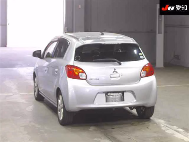 MITSUBISHI MIRAGE