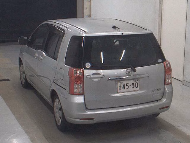 TOYOTA RAUM