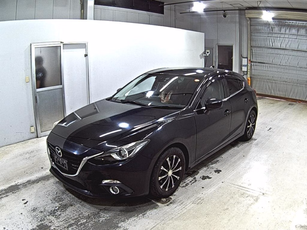 MAZDA AXELA