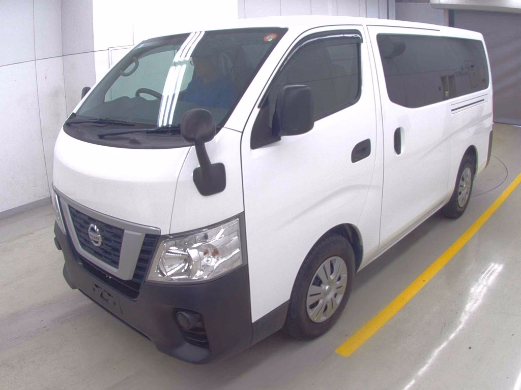 NISSAN NV350 CARAVAN
