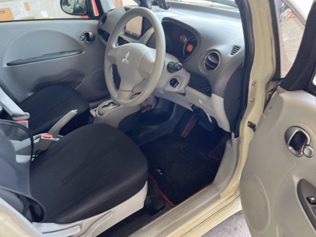 MITSUBISHI I