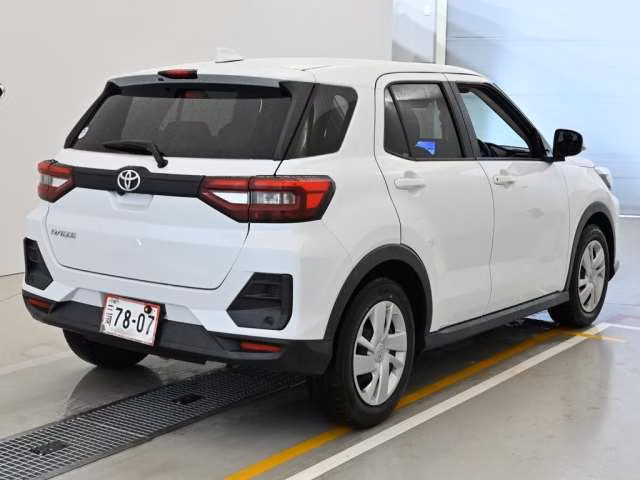 TOYOTA RAIZE
