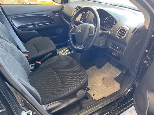 MITSUBISHI MIRAGE