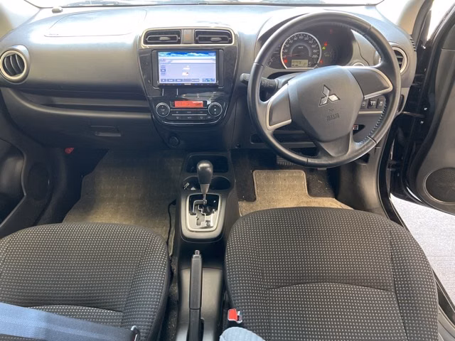 MITSUBISHI MIRAGE