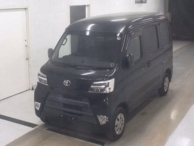 TOYOTA PIXIS VAN