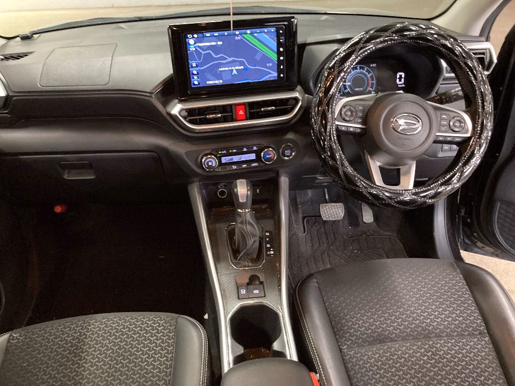 DAIHATSU ROCKY
