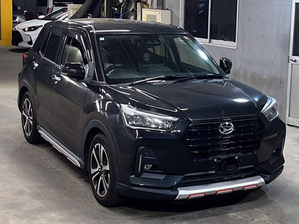 DAIHATSU ROCKY