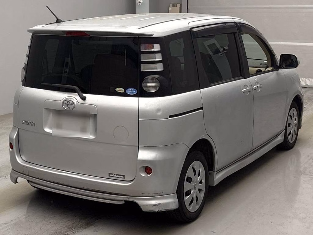 TOYOTA SIENTA