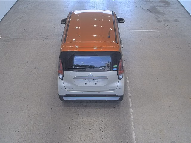 MITSUBISHI EK X