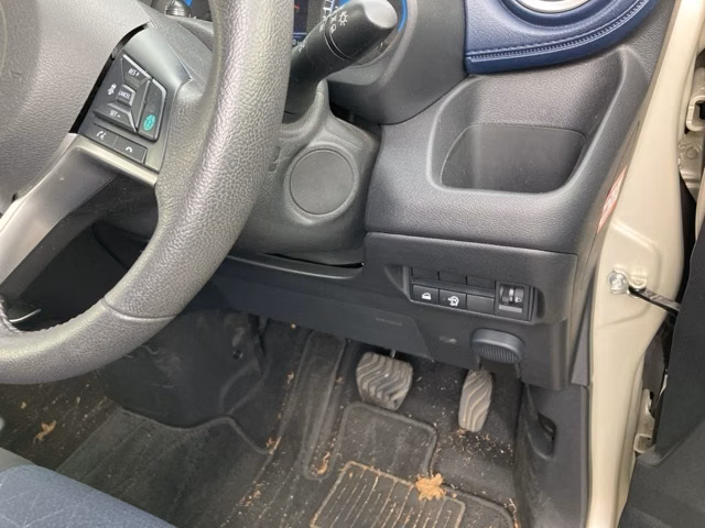 MITSUBISHI EK X