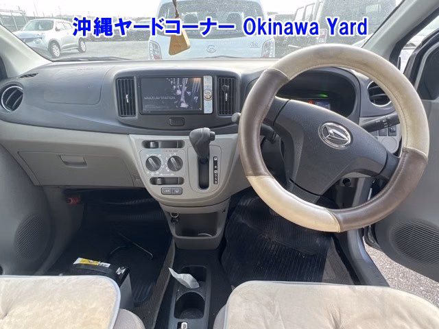 TOYOTA PIXIS EPOCH